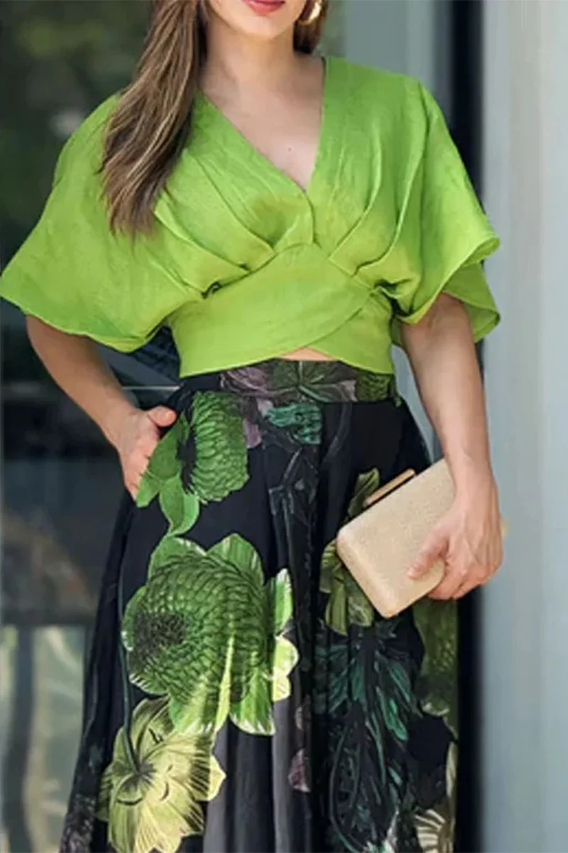 Casual Floral Print Pocket Contrast V Neck Short Sleeve Two Pieces - Panekey