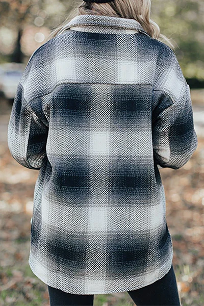 Casual Plaid Pocket Buckle Turndown Collar Outerwear(3 Colors) - Panekey
