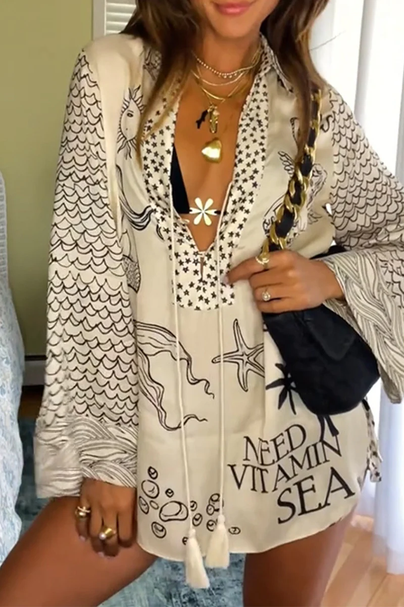 Casual Graffiti Print Tassel Contrast V Neck Long Sleeve Two Pieces - Panekey