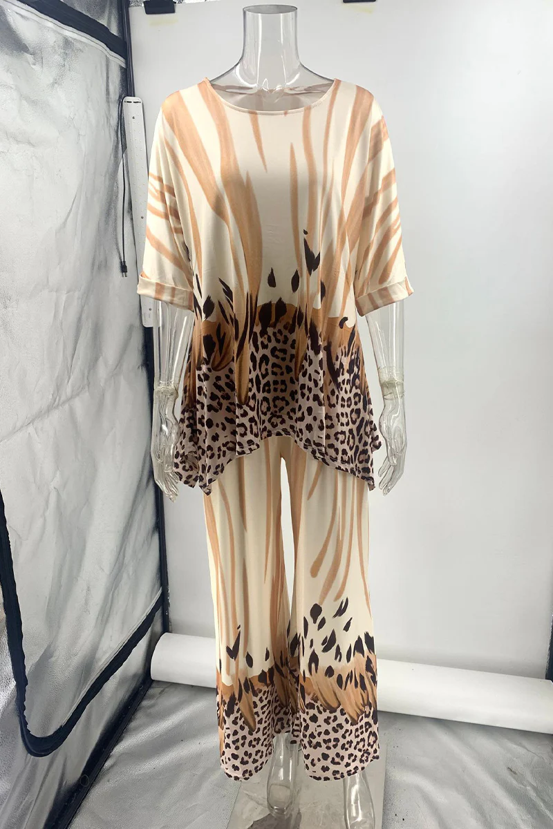 Casual Daily Leopard Print Contrast O Neck Three Quarter Two Pieces - Panekey
