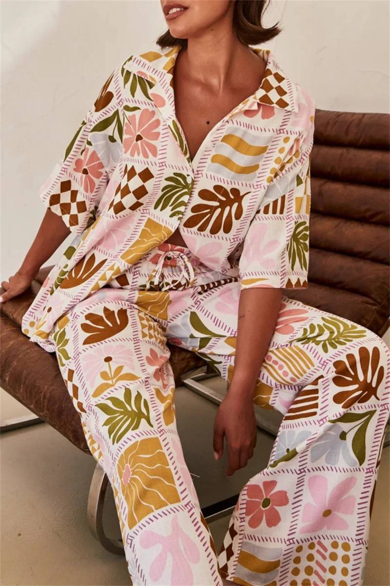 Casual Floral Print Basic Turndown Collar Short Sleeve Two Pieces - Panekey