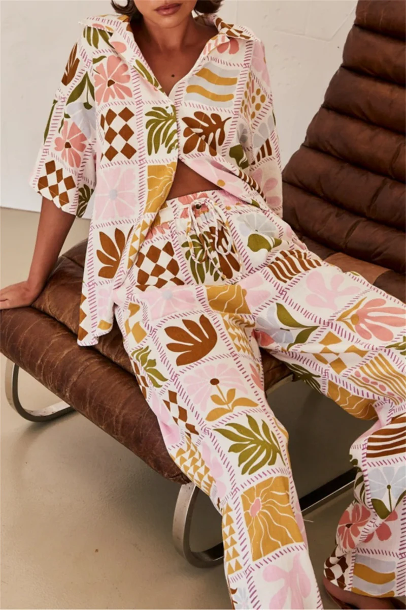 Casual Floral Print Basic Turndown Collar Short Sleeve Two Pieces - Panekey