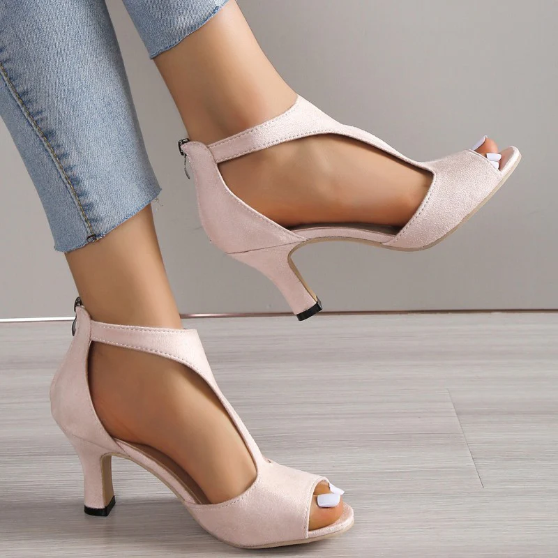 Casual Hollowed Out Patchwork Fish Mouth Out Door Shoes (Heel Height 2.75in) - Panekey