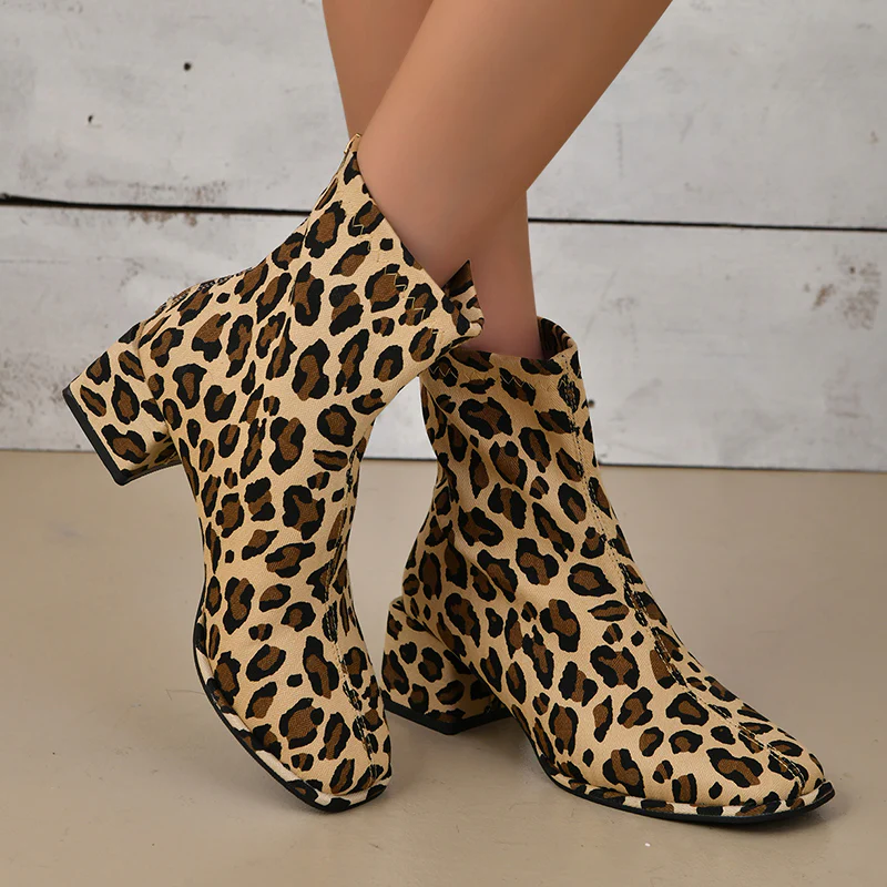 Casual Patchwork Printing Pointed Comfortable Out Door Shoes (Heel Height 1.37in) - Panekey